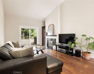645 Chestnut - Photo Thumbnail 2