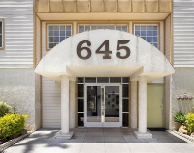 645 Chestnut - Photo Thumbnail 22