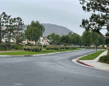 4440 Watermoor Drive - Photo Thumbnail 21