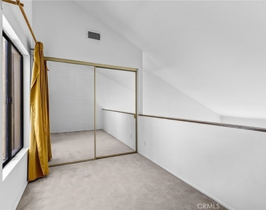 1825 Westholme Avenue - Photo Thumbnail 23