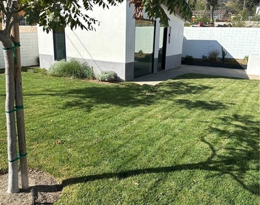 3279 Laurice Avenue - Photo Thumbnail 24