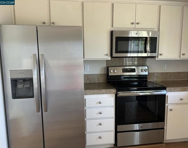 2472 Morello Hts. Cir. - Photo Thumbnail 8