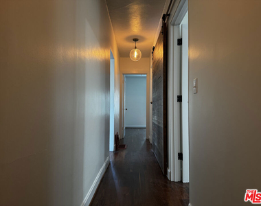 2257 Earl Street - Photo Thumbnail 29