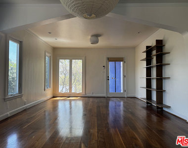2257 Earl Street - Photo Thumbnail 23