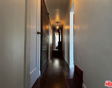 2257 Earl Street - Photo Thumbnail 27