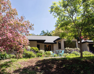 3436 Longridge Avenue - Photo Thumbnail 24
