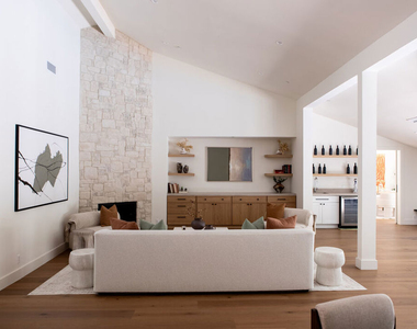 3436 Longridge Avenue - Photo Thumbnail 7