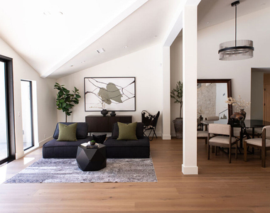 3436 Longridge Avenue - Photo Thumbnail 6