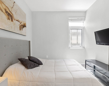 630 West 6th Street - Photo Thumbnail 9