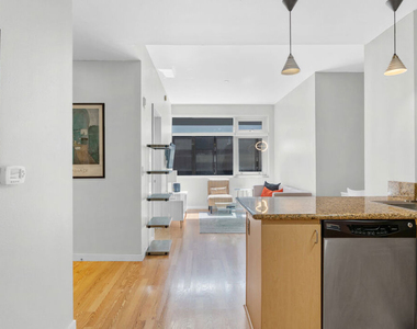 630 West 6th Street - Photo Thumbnail 6