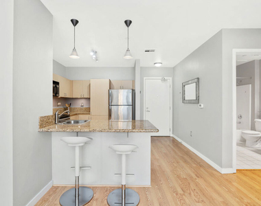 630 West 6th Street - Photo Thumbnail 12