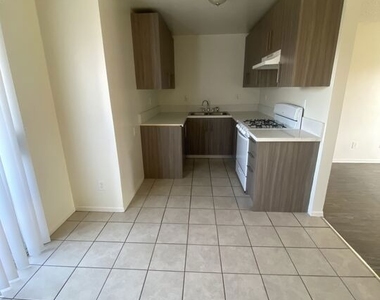 7756 Laurel Canyon Boulevard - Photo Thumbnail 3