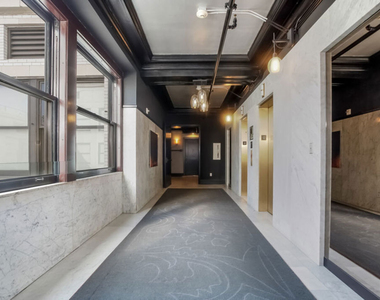 460 S Spring Street - Photo Thumbnail 21