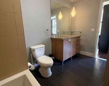 460 S Spring Street - Photo Thumbnail 8