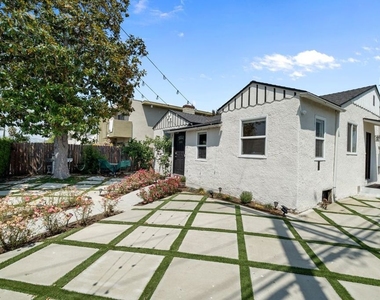1978 S Holt Avenue - Photo Thumbnail 1