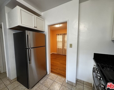 1242 Edris Drive - Photo Thumbnail 28