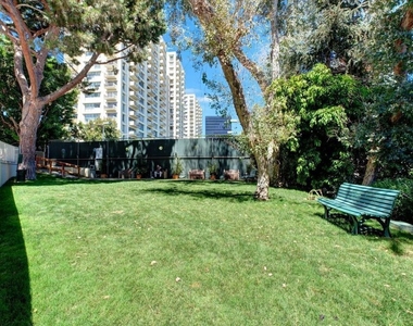 2160 Century Park East - Photo Thumbnail 23