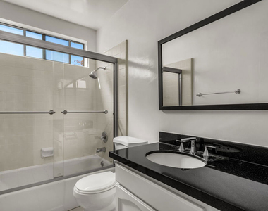 248 S Rexford Drive - Photo Thumbnail 13