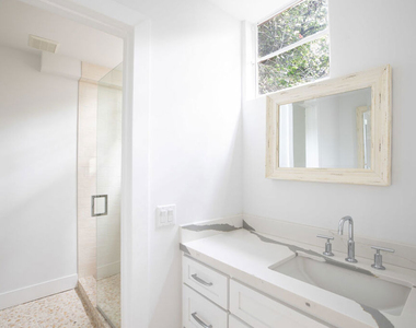 29233 Heathercliff Road - Photo Thumbnail 14
