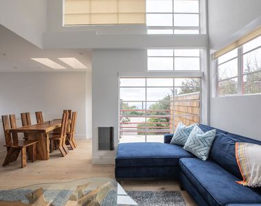 29233 Heathercliff Road - Photo Thumbnail 9