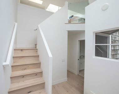 29233 Heathercliff Road - Photo Thumbnail 12