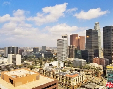 1100 Wilshire Boulevard - Photo Thumbnail 3