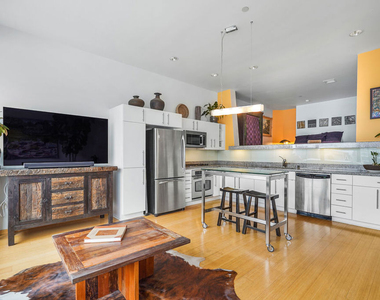 1100 Wilshire Boulevard - Photo Thumbnail 6