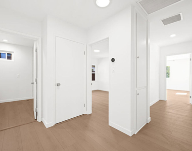 9717 Cisco Street - Photo Thumbnail 8
