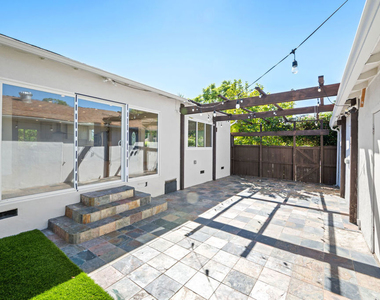 9717 Cisco Street - Photo Thumbnail 18