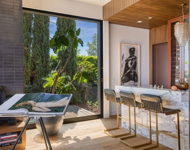 1030 Somera Road - Photo Thumbnail 7