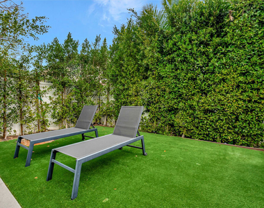 4203 Saugus Avenue - Photo Thumbnail 26