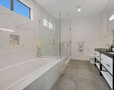 4203 Saugus Avenue - Photo Thumbnail 14