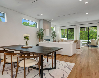 4203 Saugus Avenue - Photo Thumbnail 9