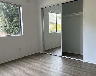 710 Crenshaw Boulevard - Photo Thumbnail 5