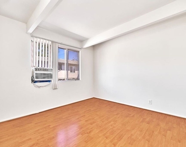 4085 W 7th Street - Photo Thumbnail 13