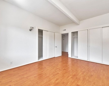 4085 W 7th Street - Photo Thumbnail 12