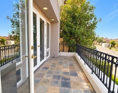 16625 Calle Haleigh - Photo Thumbnail 6