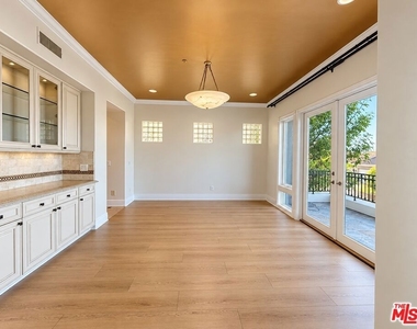 16625 Calle Haleigh - Photo Thumbnail 7