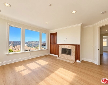 16625 Calle Haleigh - Photo Thumbnail 11