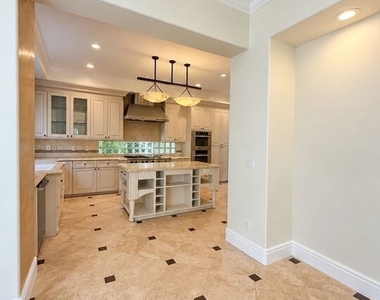 16625 Calle Haleigh - Photo Thumbnail 3