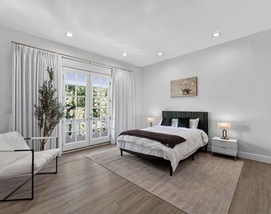 4434 Grimes Place - Photo Thumbnail 18