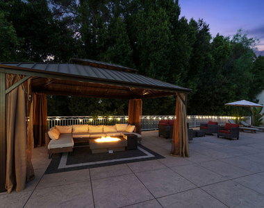 4434 Grimes Place - Photo Thumbnail 35