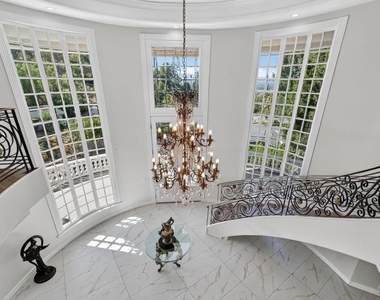 4434 Grimes Place - Photo Thumbnail 3