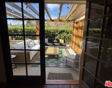5942 Paseo Canyon Drive - Photo Thumbnail 23