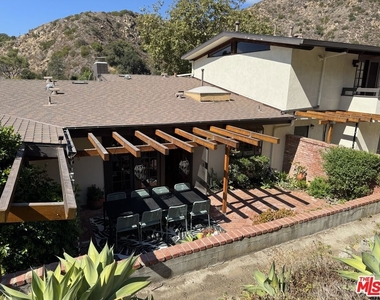 5942 Paseo Canyon Drive - Photo Thumbnail 16