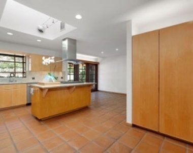 5942 Paseo Canyon Drive - Photo Thumbnail 11