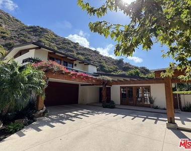 5942 Paseo Canyon Drive - Photo Thumbnail 1