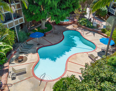 6505 Green Valley Circle - Photo Thumbnail 23