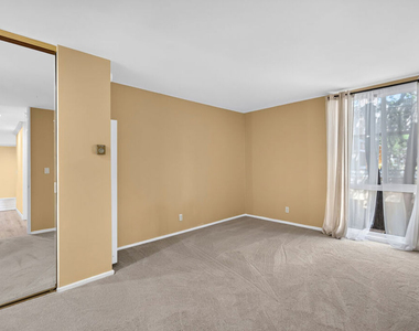 6505 Green Valley Circle - Photo Thumbnail 12