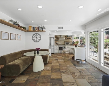 2355 Stormcroft Court - Photo Thumbnail 18